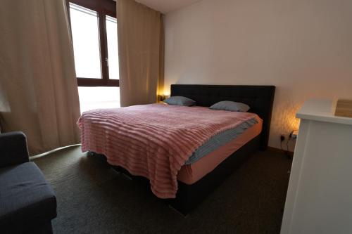 Design Penthouse Rooftop Loft, 190sq, 5 Beds, 2 Panorama Terrace, 1min to Main Station- 5min to City, Basilea (foto 9)