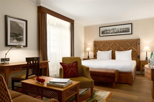 2 twin beds