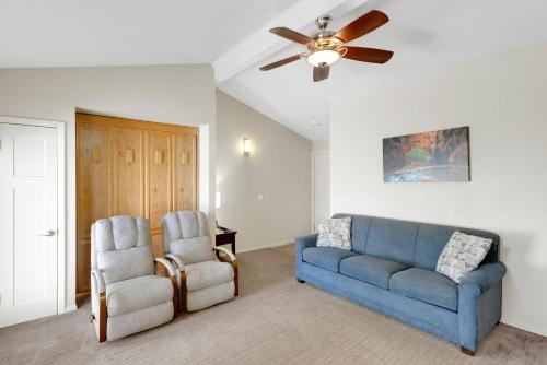 Villas at Southgate - image 11