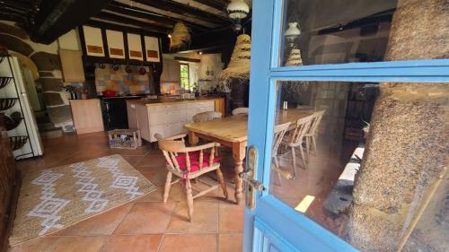Chambre Mer'veille proche Mont Saint Michel in Louvigne-du-Desert