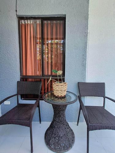 Unit 5 - Cabanatuan City's Best Bed and Breakfast Place, Cabanatuan (Foto 7)
