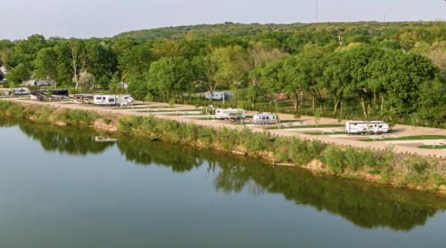 Sankoty Lakes Resort