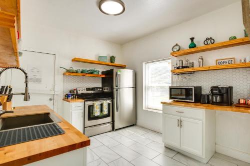 Modern 2BR Kansas City Condo Near Downtown, Kansas City (photo 10)
