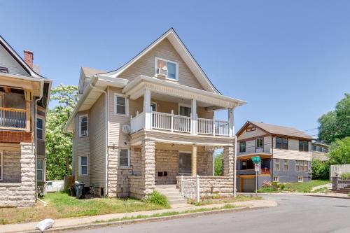 Modern 2BR Kansas City Condo Near Downtown, Kansas City (photo 4)
