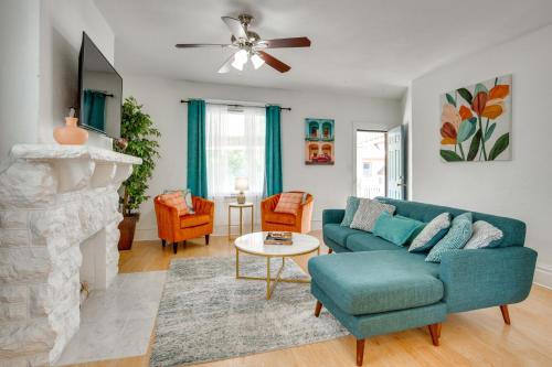 Luxurious 2BR Kansas City Condo Near Downtown, Kansas City