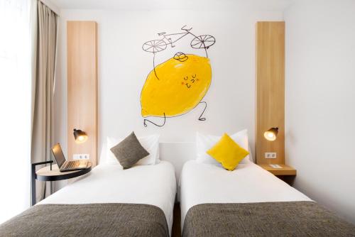 Ibis Styles Budapest City - image 2