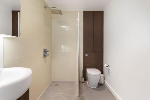 Luxury 2 Bed Apt in Olympic Village, Londyn (zdjęcie 8)