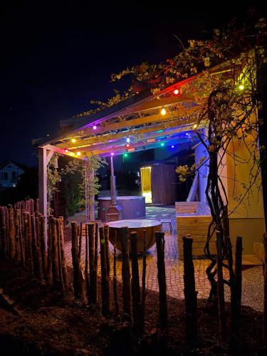 Appartement Maasai Mara mit Whirlpool und Sauna 1