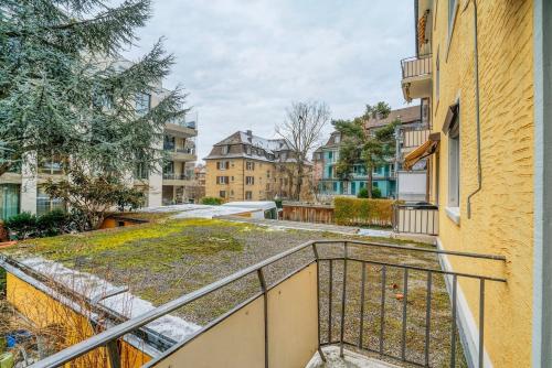 Olive Suite Zürich - 90 qm, 3 Schlafzimmer, Balkon & moderne Küche, Zúrich (foto 4)