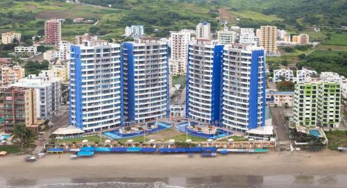 Tonsupa Diamond Beach, Departamento de 3 habitaciones vista al mar