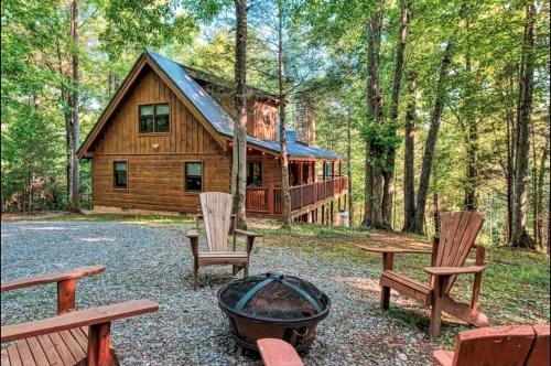 Black-Beary Cove, Sevierville