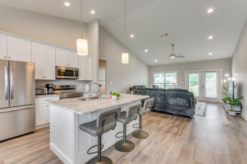 Modern Family Home with Spacious Yard in Milton in Avalon (FL)