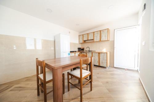 Guesthouse Marko 4