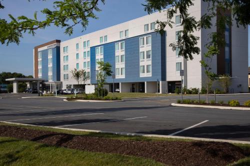 Springhill Suites By Marriott Newark Downtown - image 6