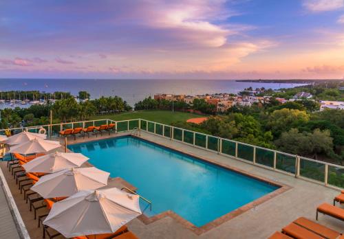 MVR - Rooftop Access Rooms-Almost Gone, Miami (Foto 3)