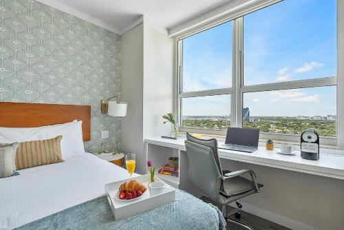 MVR - Rooftop Access Rooms-Almost Gone, Miami (Foto 9)