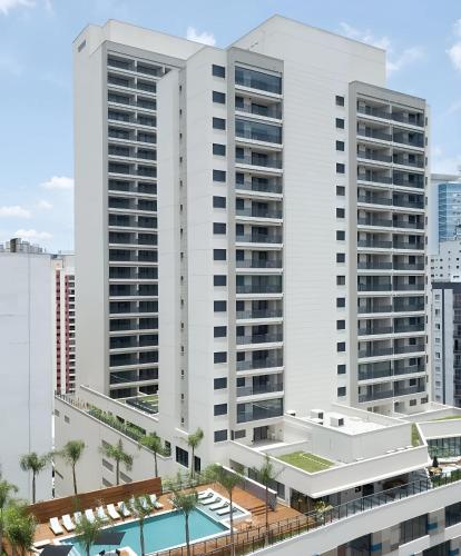 1208 Studio ao lado do Shopping Frei Caneca, varanda, Ar-condicionado, piscina com solarium, piscina aquecida coberta, academia, saunas e muito mais, São Paulo