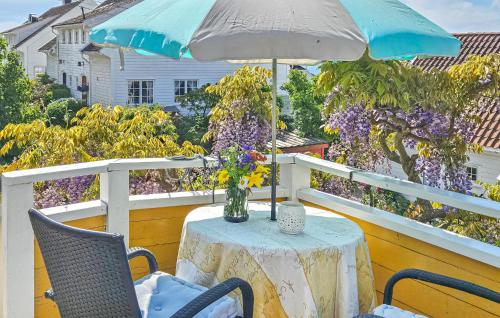 Hotelli välisilme, Stunning Apartment In Lillesand With Wifi in Lillesand