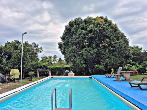 Finca Campestre Villa Bernati in Marsella