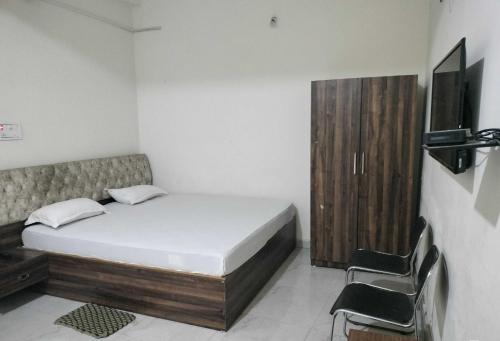 Hotel O Darpan And Marriage Hall