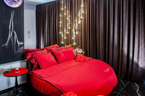 Suite Tacco 12 Luxury Romantic Suite 3 min Metro, Rzym (zdjęcie 4)