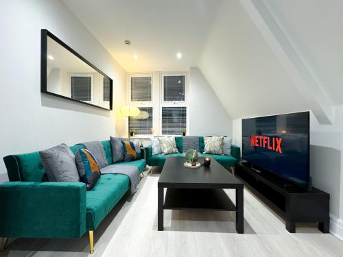 Modern & Relaxed 2 Bed Apartment Near City Centre