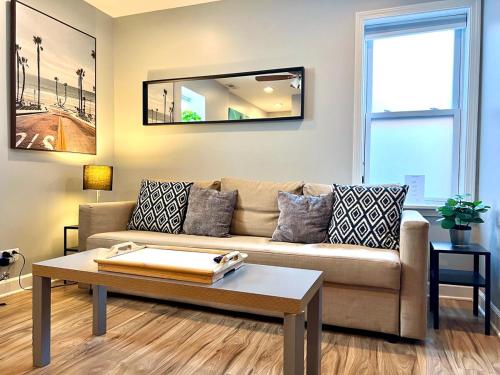 Bridgeport Place - free parking, McCormick Place-Sox Park in Bridgeport