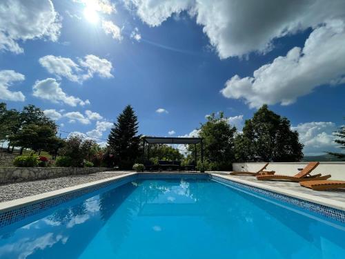 Peldbaseins, Family friendly house with a swimming pool Imotski, Zagora - 24581 in Gornji Vinjani