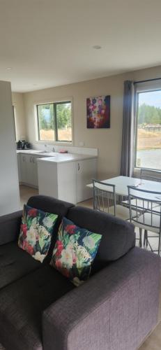 Pinegrove Cottages - unit3, Twizel