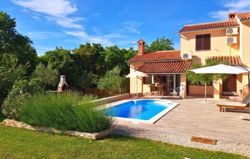 Holiday Home Marcana Filipana - Location saisonnière - Marčana