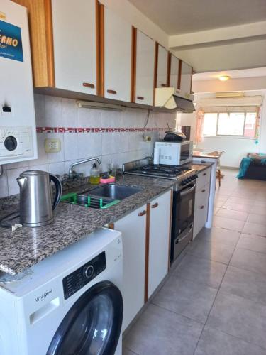 Cómodo departamento en La Florida, a metros del río Paraná (Comodo departamento en La Florida, a metros del rio Parana) in 셀레도니오 에스칼라다