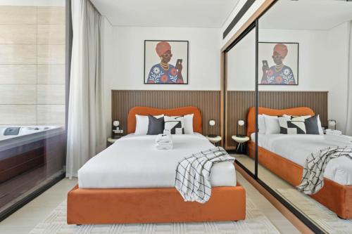 New 2BR with Jacuzzi and Big Balcony In City Center - image 2