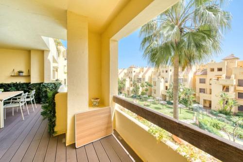 Delightful 2 bedroom Apartment - image 4