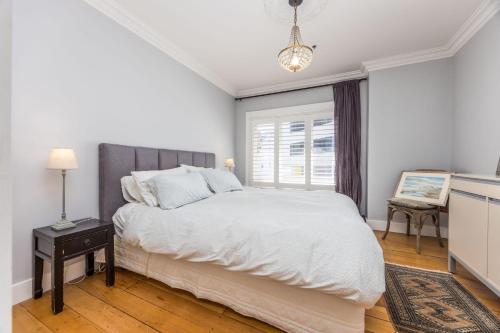 Central Apt with Art Gallery Views and FREE Parking, Auckland (photo 7)