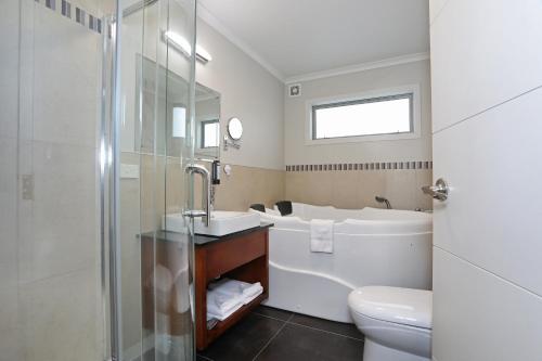 Executive One-Bedroom Apartment