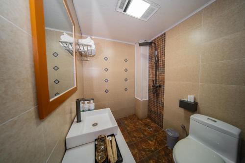 Yunyejian View Bed and Breakfast - image 2