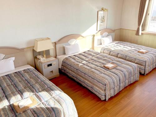 Large Twin Room