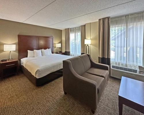 Comfort Suites Concord Mills in Concord, USA