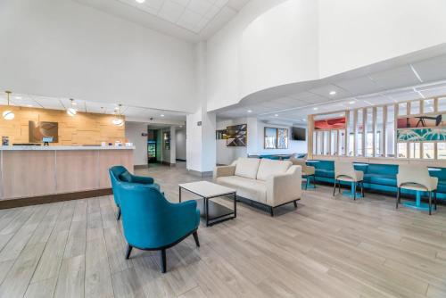 Comfort Inn & Suites Madison East - Monona in Madison, USA