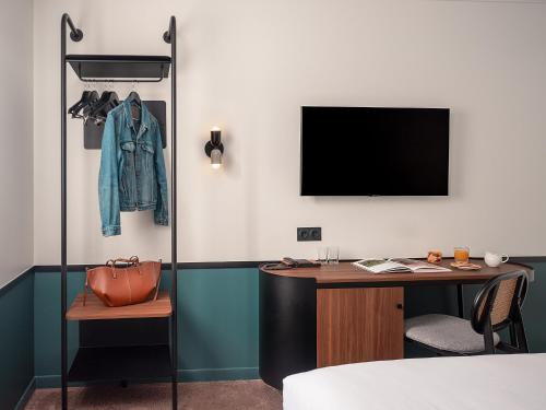 2 twin beds