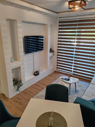 벨리코 그라디스테 Angelina 4성급 싱글룸 객실