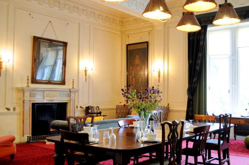 The Billiard Room Flat in Ardtornish