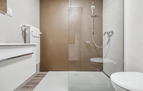 Badkamer, 1 Bedroom Nice Apartment In Oberhof in Oberhof