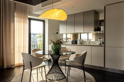 Luxury seaside penthouse with a view of the old town, Tallin (foto 7)