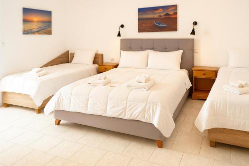 Mak Luxury Rooms in Ammoudia