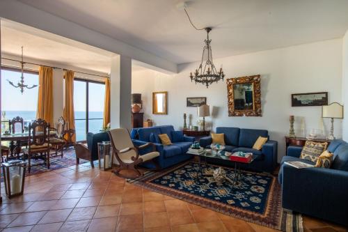 صالة مشتركة/ منطقة التلفزيون, Casa Annibale con Vista Mare by Wonderful Italy in Addaura