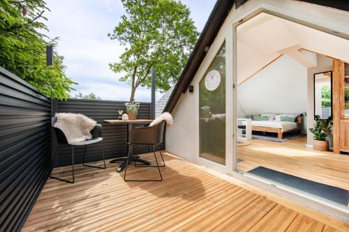 Kleiner Glücksort, Appartement in Gillenfeld, Deutschland