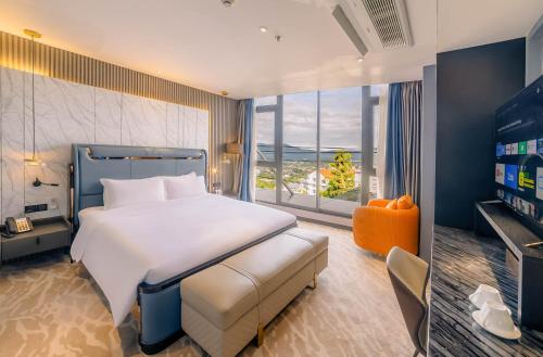 New Century Dalat Hotel
