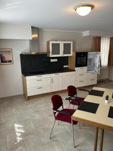 "NEU" Apartments-Hotel Huberhof Allershausen in 阿勒斯豪森
