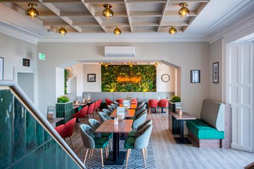 Restaurant, Imperial Hotel Tenby in Tenby